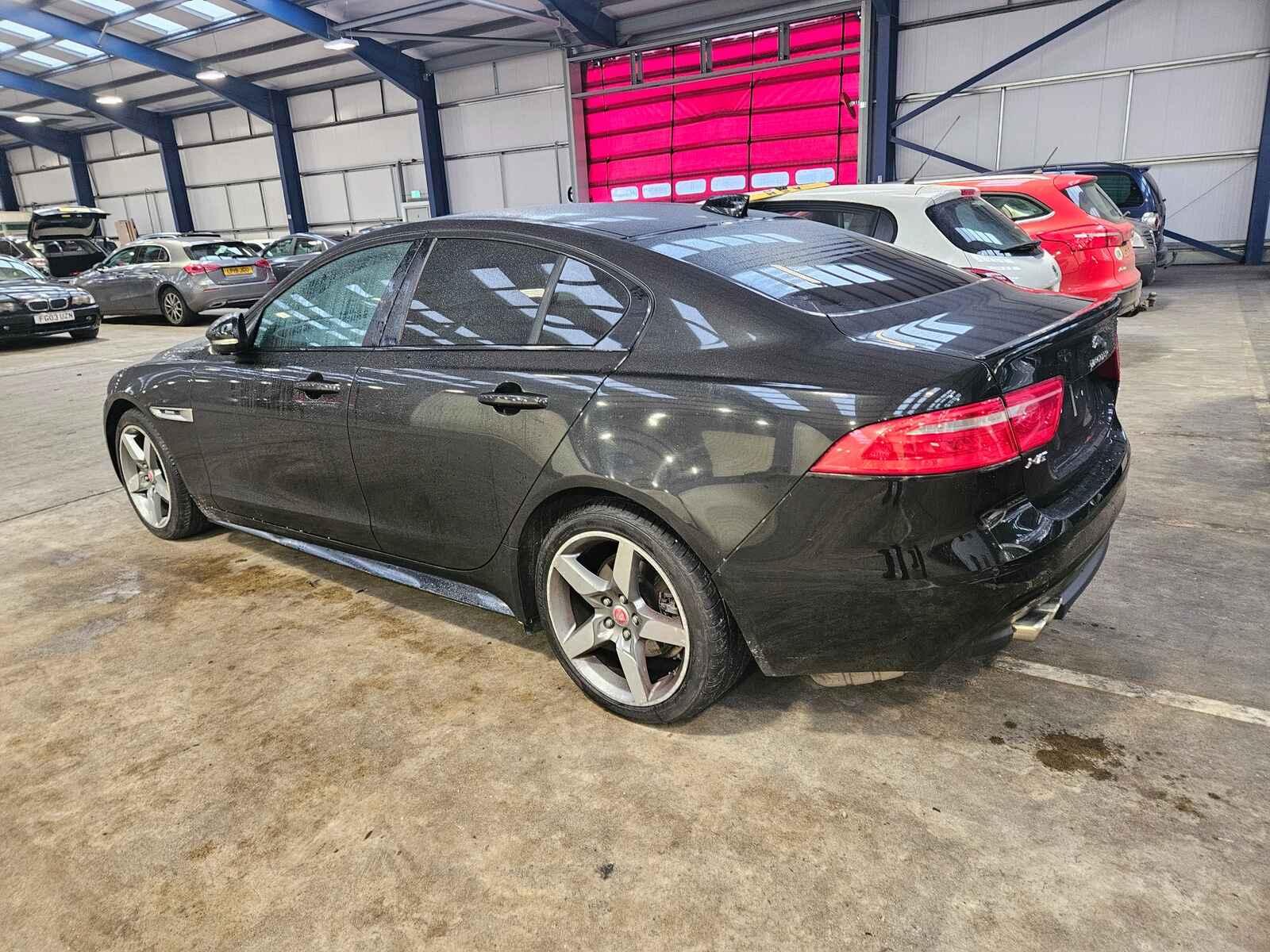 Jaguar Xe 2017 4 Door Saloon Breaking View Auto part Jaguar Xe 2017 4 Door Saloon Breaking