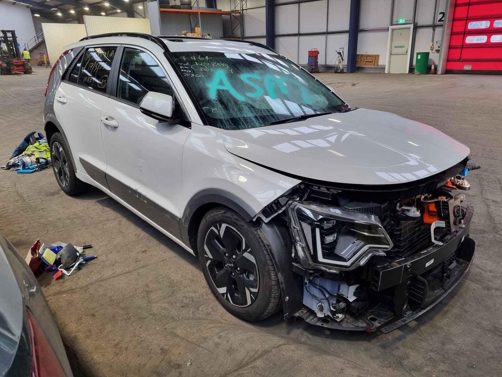 Image for a Kia Niro 2023 5 Door Estate Breaking