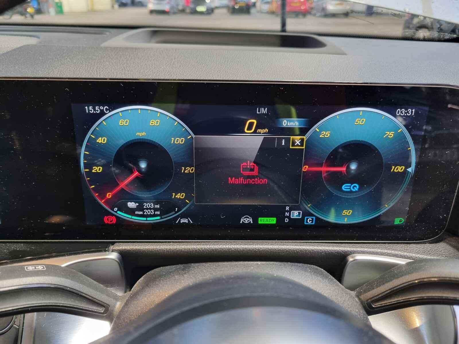Mercedes Eqb 2022 5 Door Estate Breaking View Auto part Mercedes Eqb 2022 5 Door Estate Breaking