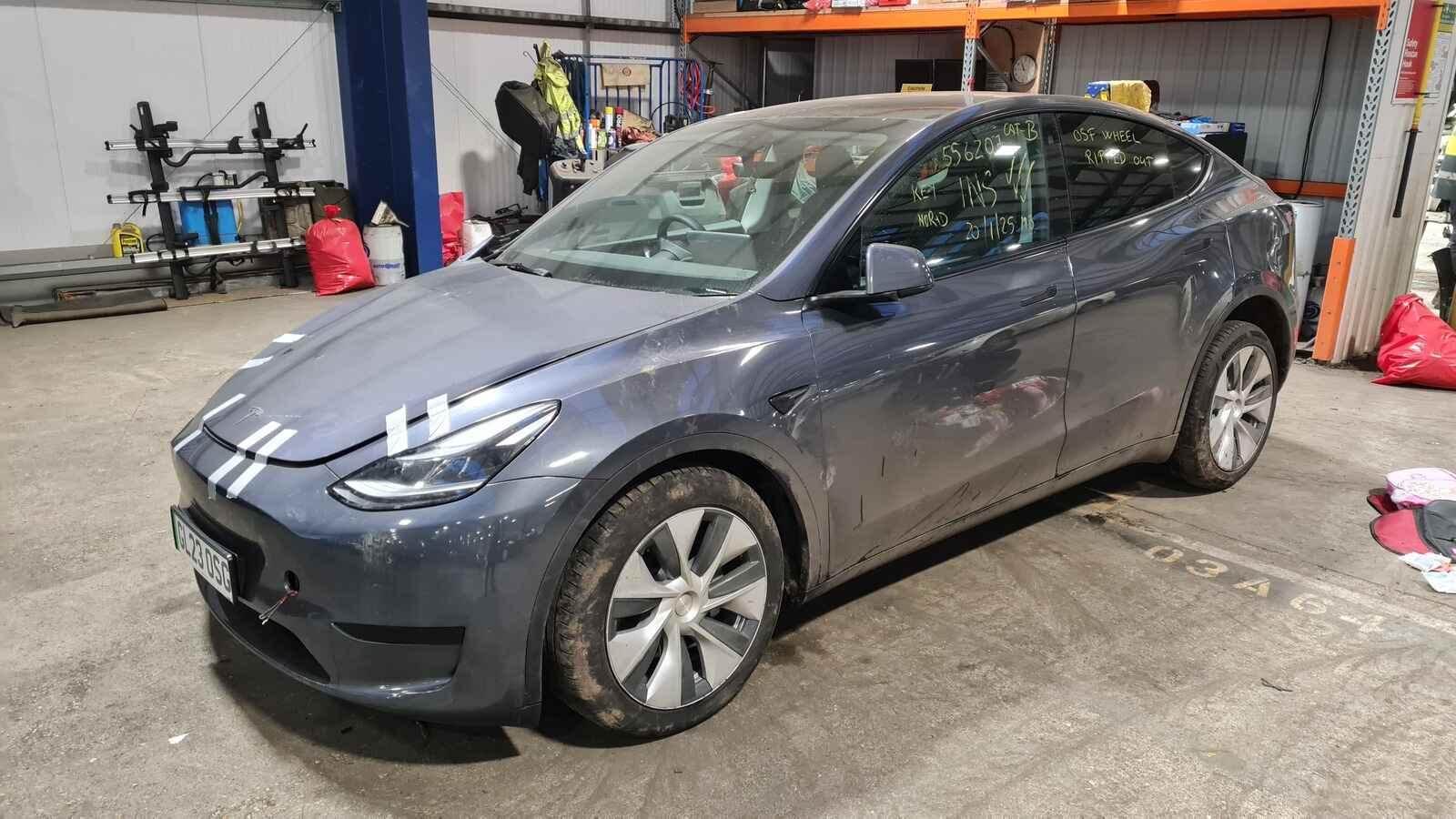 Tesla Model Y 2023 5 Door Mpv Breaking View Auto part Tesla Model Y 2023 5 Door Mpv Breaking