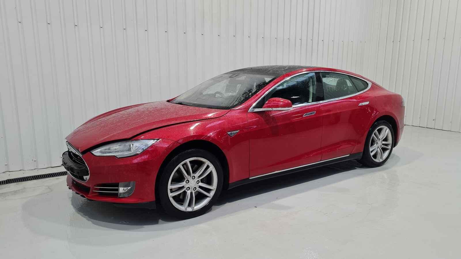 Tesla Model S 2015 5 Door Hatchback Breaking View Auto part Tesla Model S 2015 5 Door Hatchback Breaking