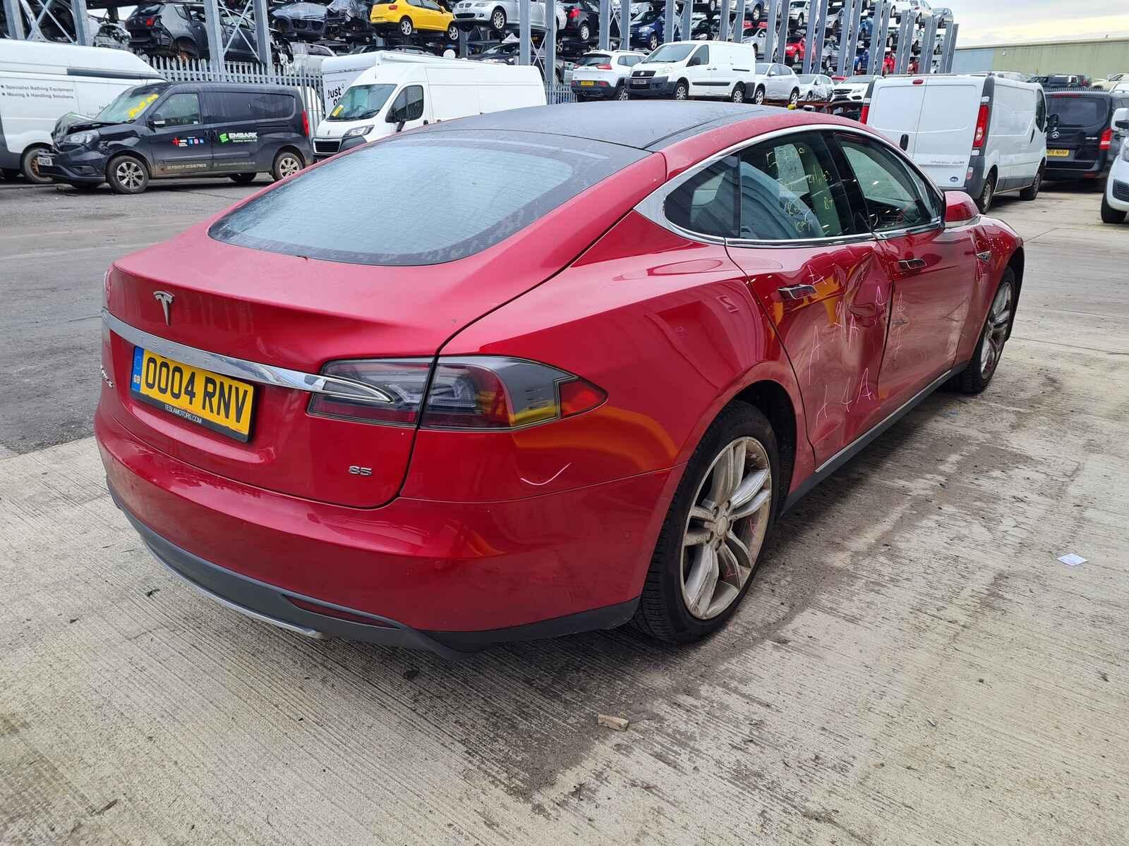 Tesla Model S 2015 5 Door Hatchback Breaking View Auto part Tesla Model S 2015 5 Door Hatchback Breaking