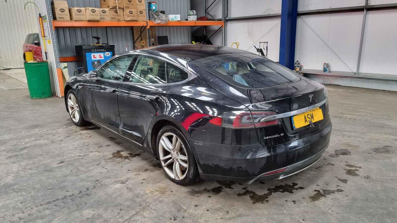 Tesla Model S 2015 5 Door Hatchback Breaking View Auto part Tesla Model S 2015 5 Door Hatchback Breaking