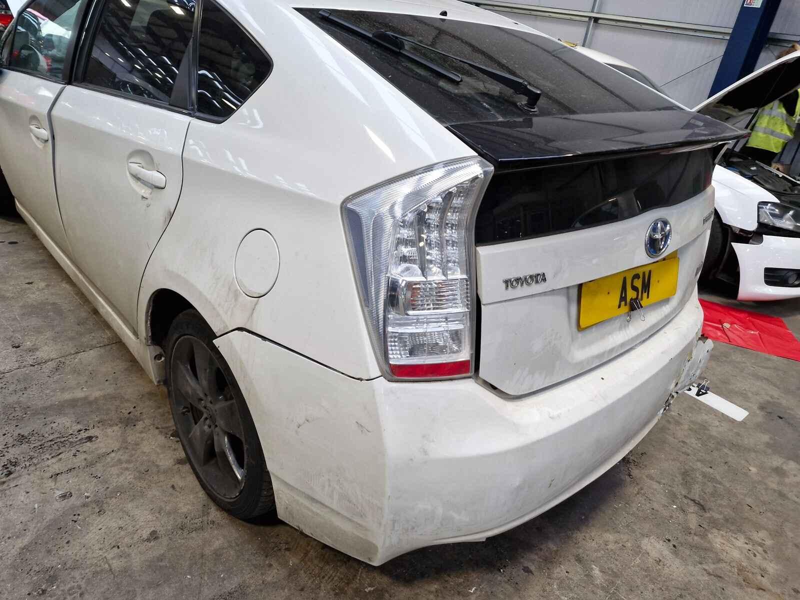 Toyota Prius 2011 5 Door Hatchback Breaking View Auto part Toyota Prius 2011 5 Door Hatchback Breaking