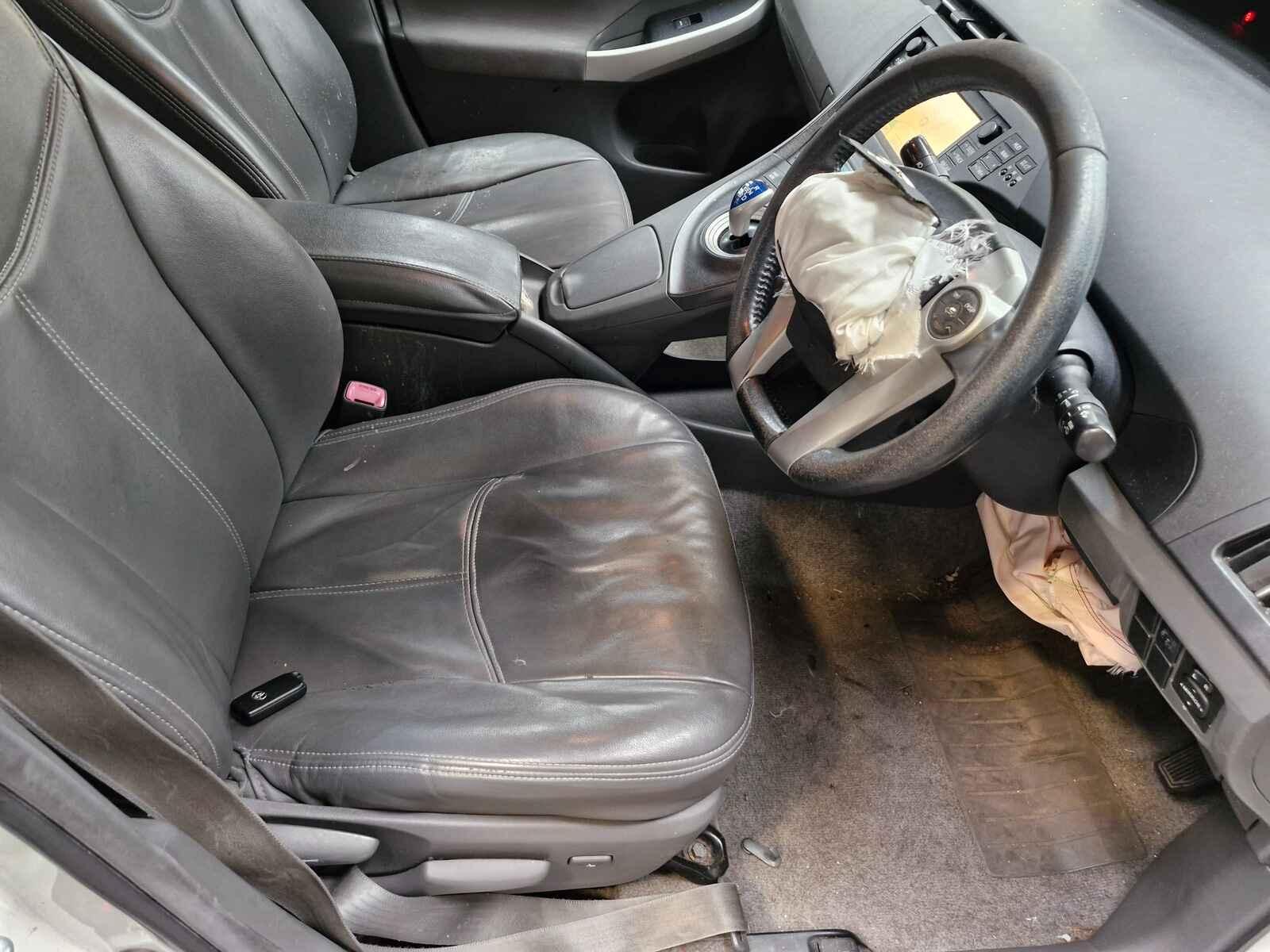 Toyota Prius 2011 5 Door Hatchback Breaking View Auto part Toyota Prius 2011 5 Door Hatchback Breaking