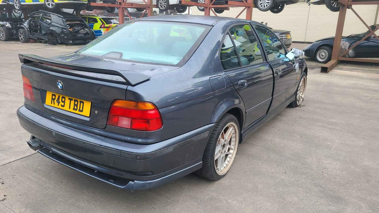 Bmw 5 Series 1998 4 Door Saloon Breaking View Auto part Bmw 5 Series 1998 4 Door Saloon Breaking