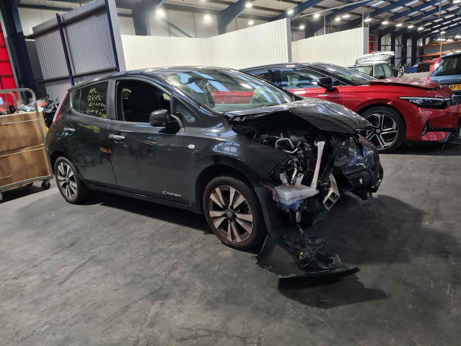 Image for a Nissan Leaf 2017 5 Door Hatchback Breaking