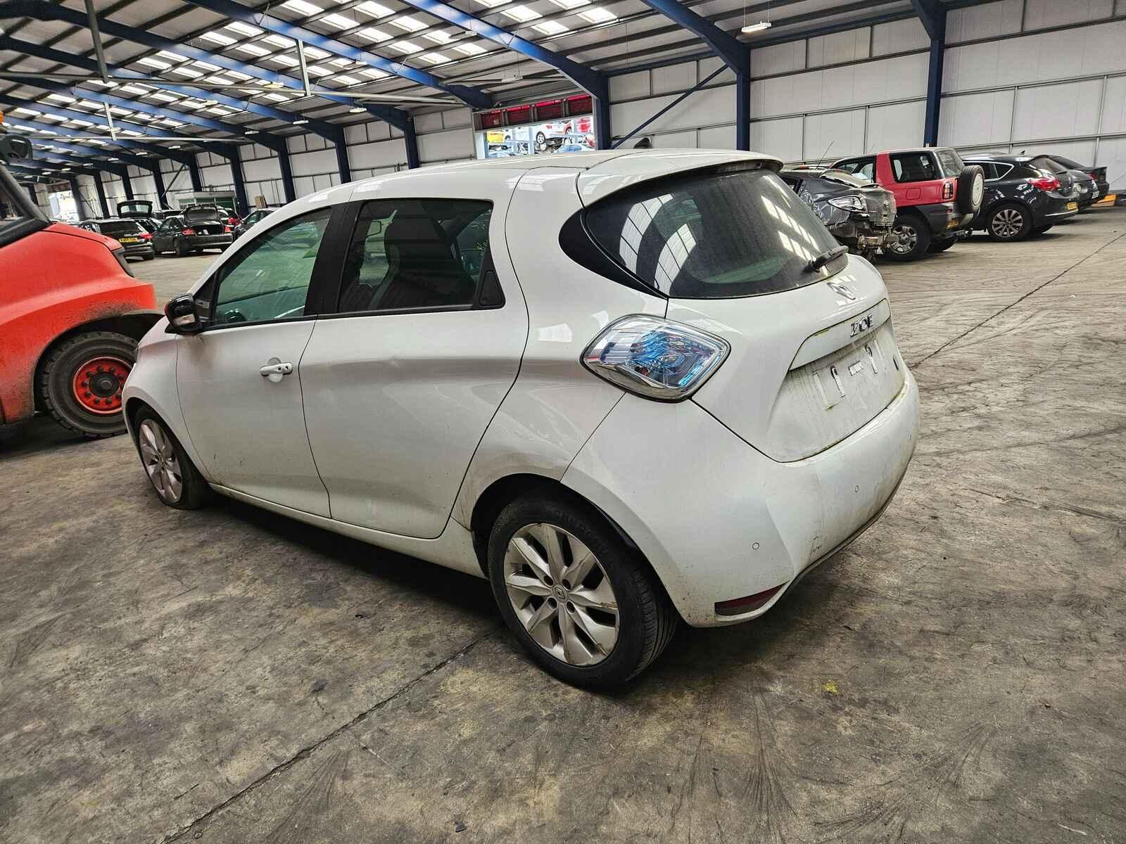 Renault Zoe 2016 5 Door Hatchback Breaking View Auto part Renault Zoe 2016 5 Door Hatchback Breaking