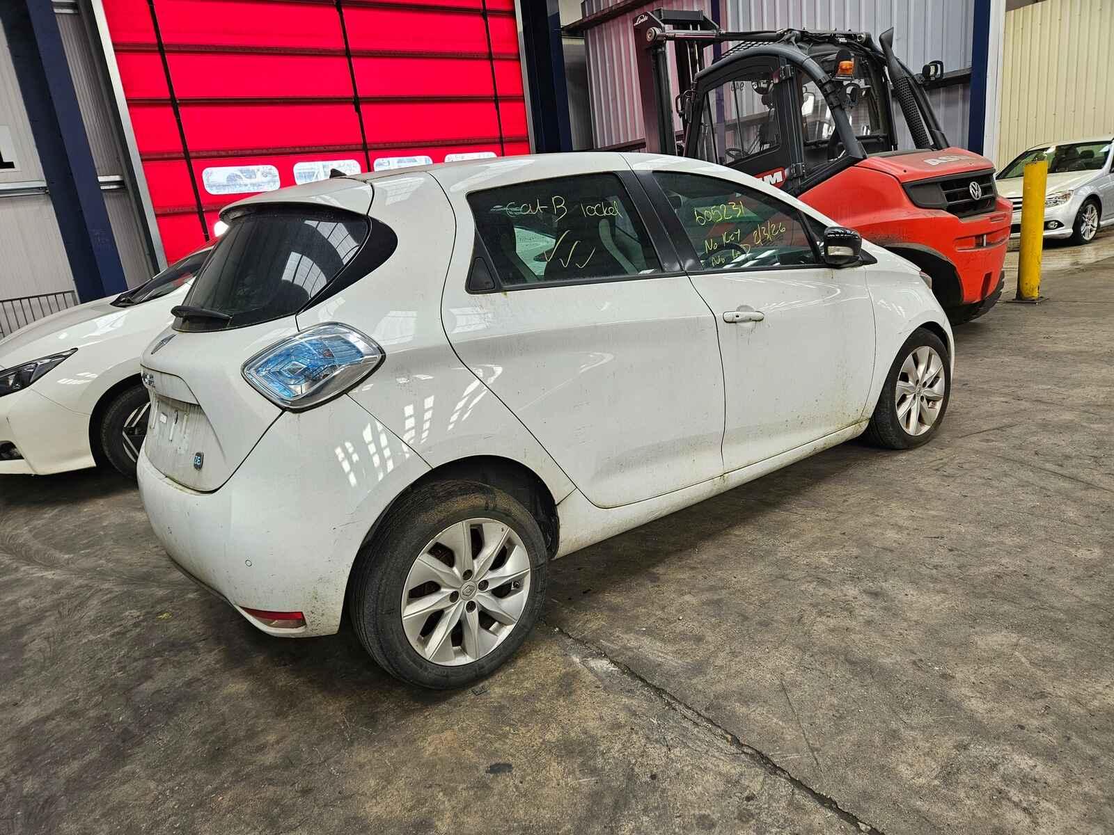 Renault Zoe 2016 5 Door Hatchback Breaking View Auto part Renault Zoe 2016 5 Door Hatchback Breaking