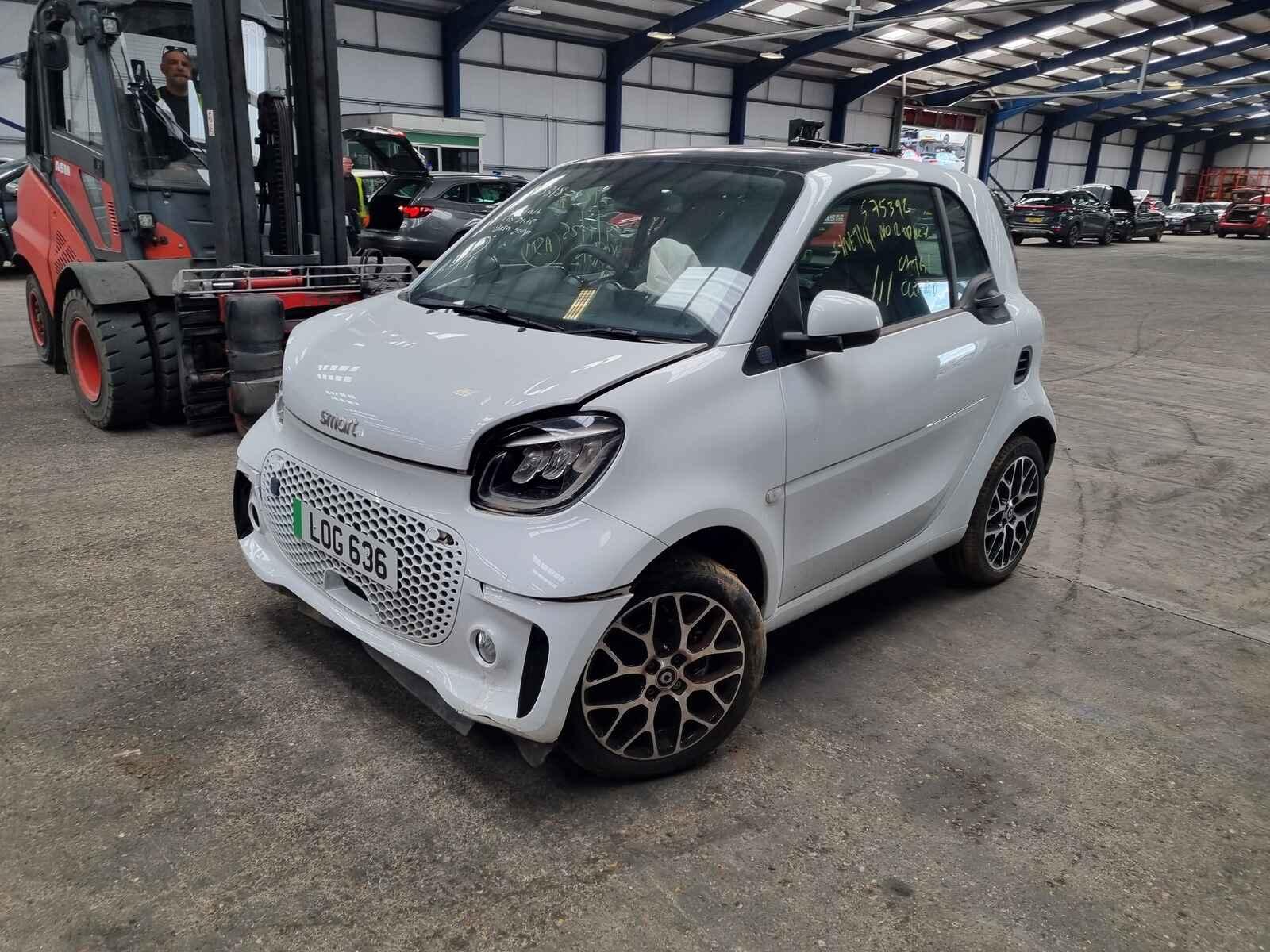 Smart Fortwo; Smartcar 2024 2 Door Coupe Breaking View Auto part Smart Fortwo; Smartcar 2024 2 Door Coupe Breaking