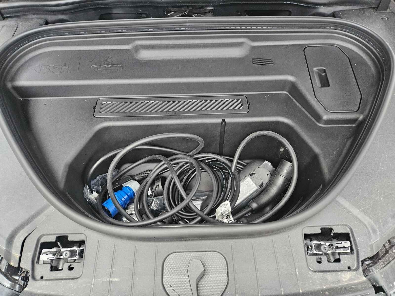 Audi Q6 E-tron 2025 5 Door Saloon 5 Door Breaking View Auto part Audi Q6 E-tron 2025 5 Door Saloon 5 Door Breaking