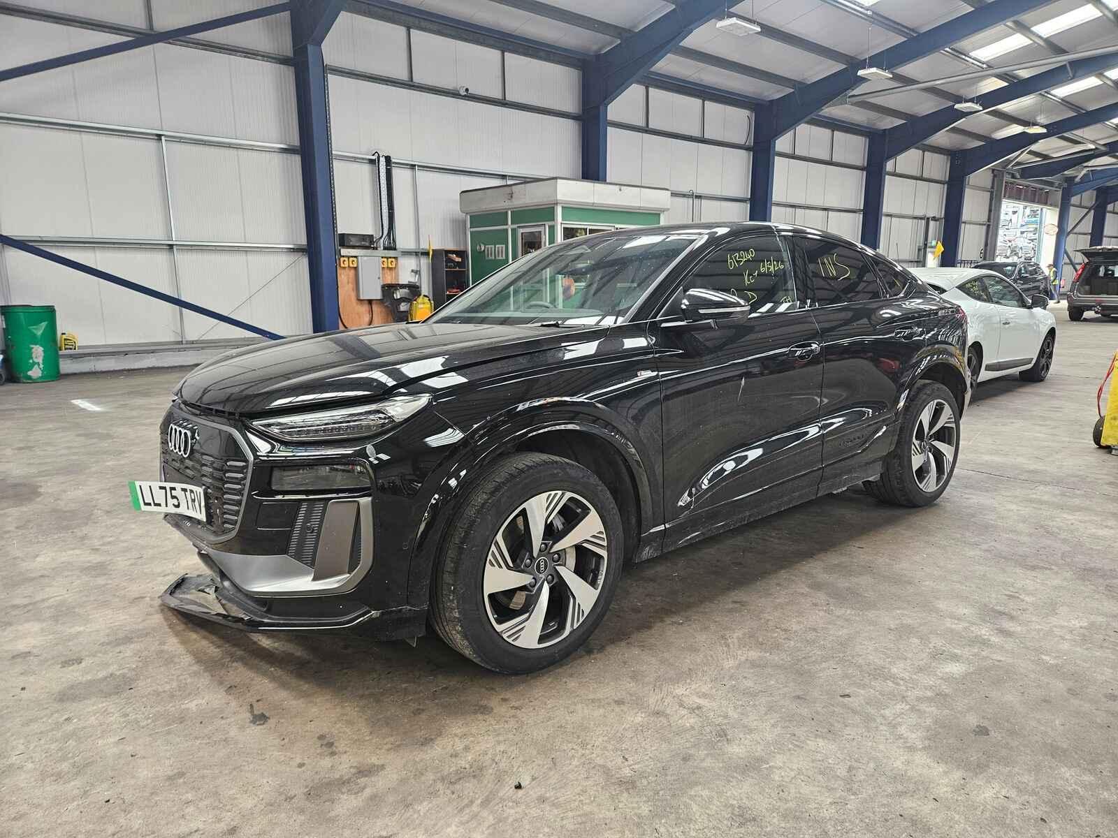 Audi Q6 E-tron 2025 5 Door Saloon 5 Door Breaking View Auto part Audi Q6 E-tron 2025 5 Door Saloon 5 Door Breaking