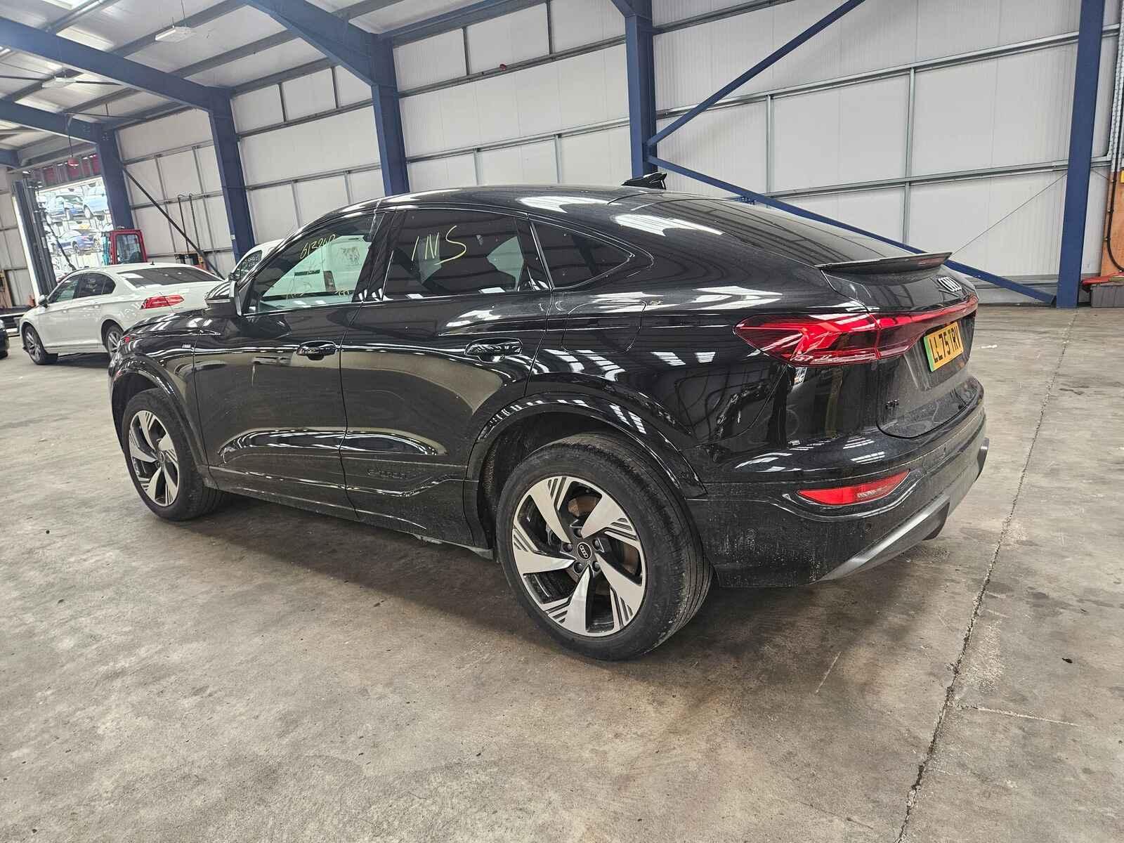 Audi Q6 E-tron 2025 5 Door Saloon 5 Door Breaking View Auto part Audi Q6 E-tron 2025 5 Door Saloon 5 Door Breaking