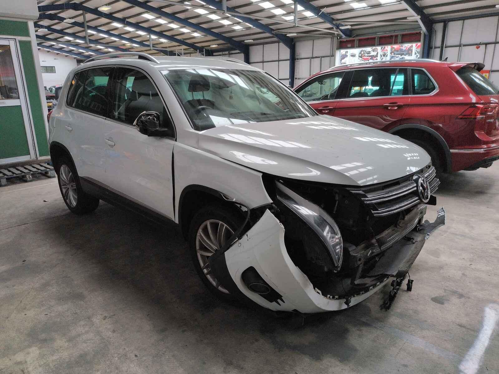 Image for a Volkswagen Tiguan 2016 5 Door Estate Breaking