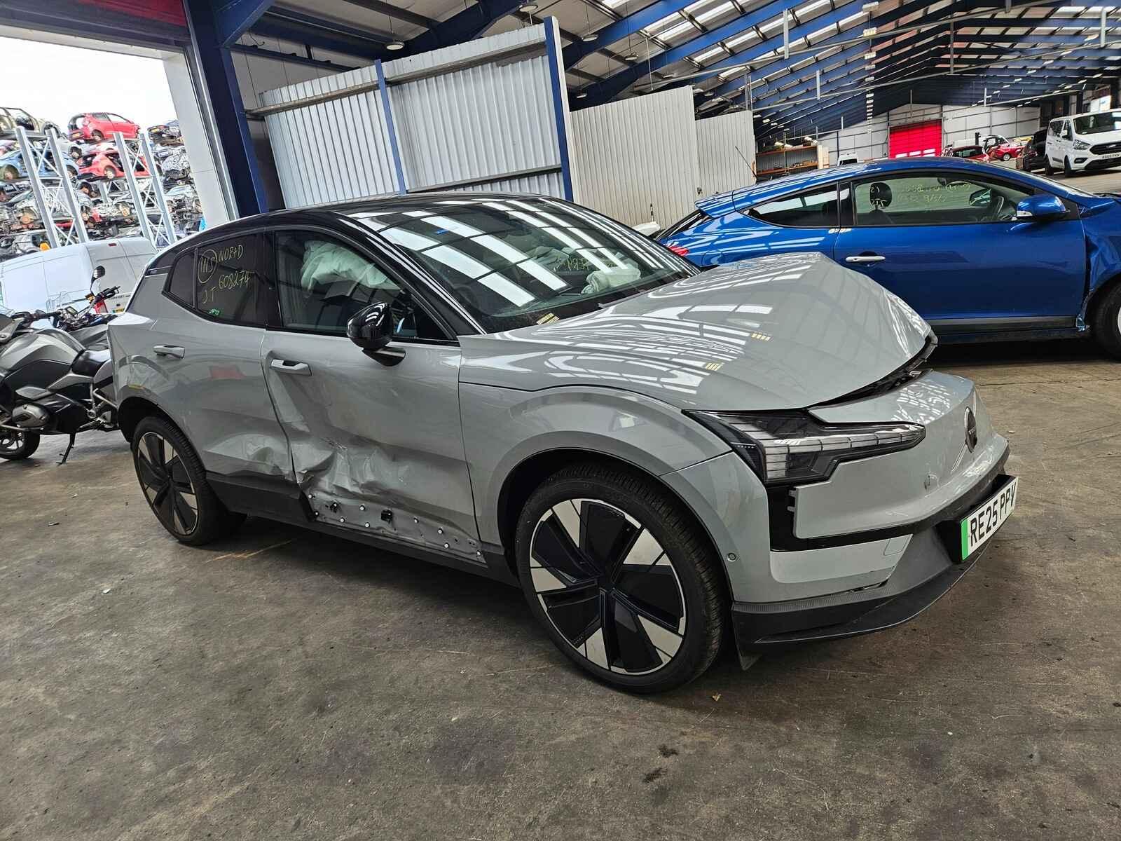 Image for a Volvo Ex30 2025 5 Door Estate Breaking