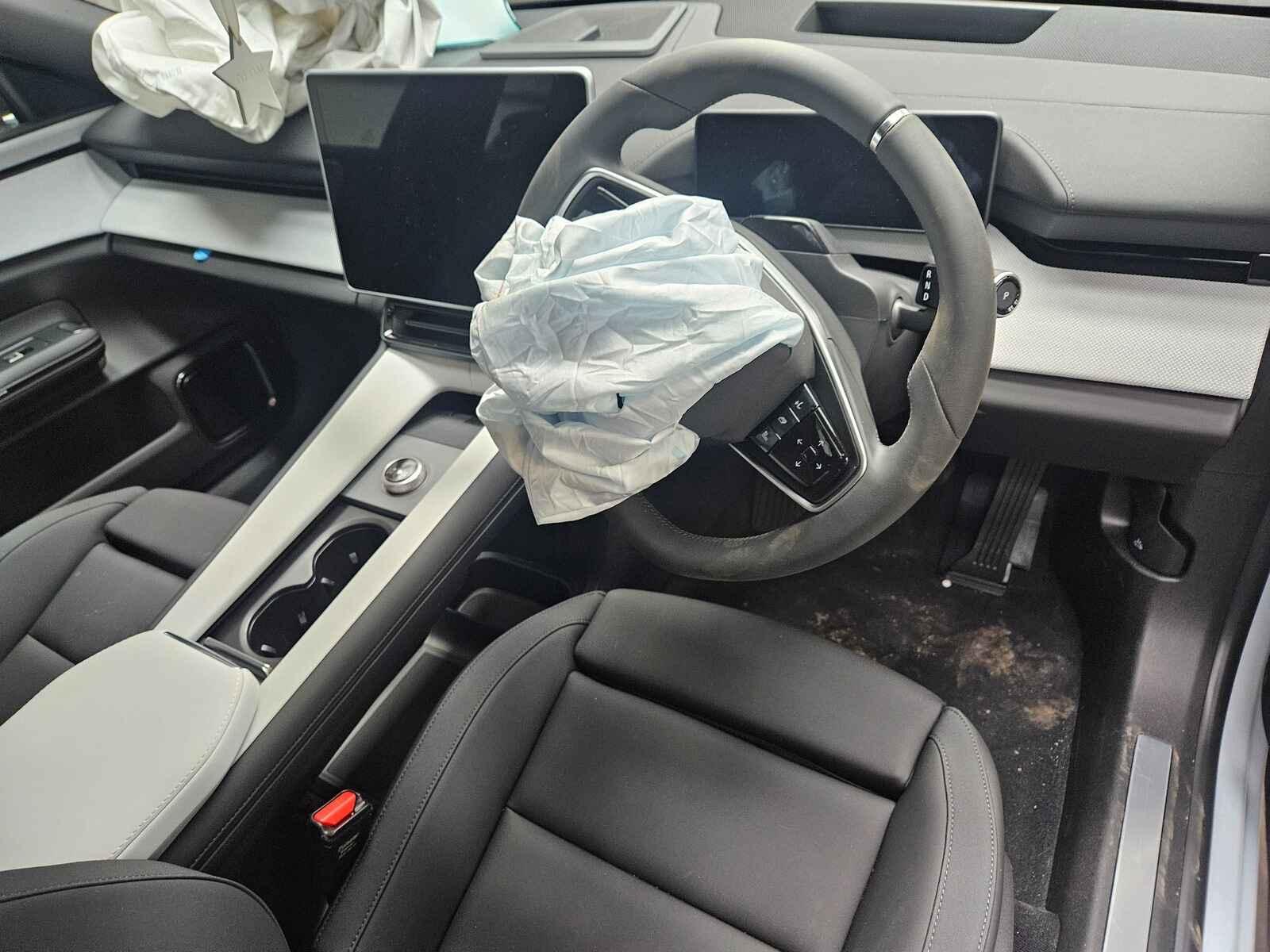 Polestar Polestar 4 2025 5 Door Hatchback Breaking View Auto part Polestar Polestar 4 2025 5 Door Hatchback Breaking