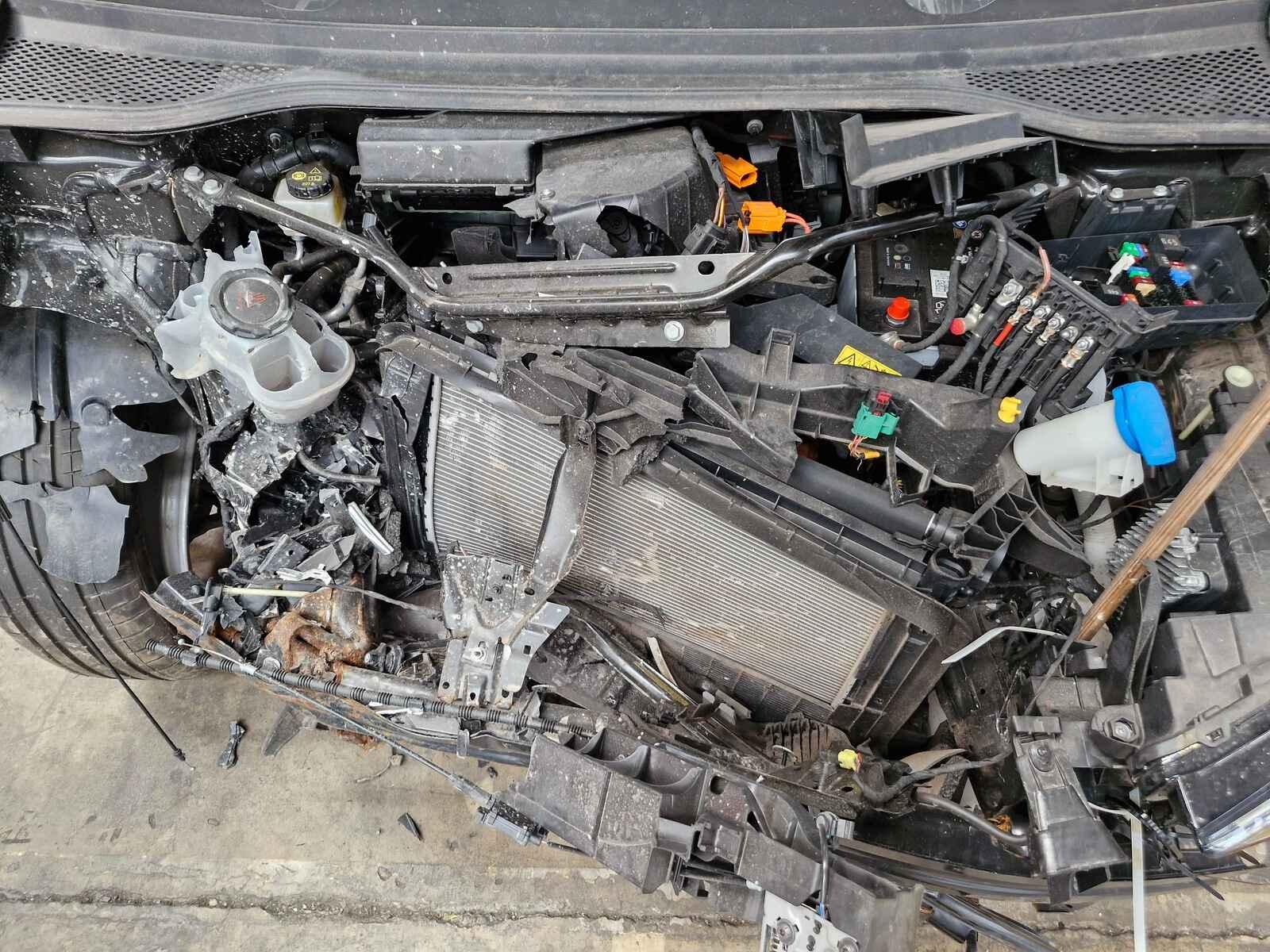 Audi Q4 E-tron 2024 5 Door Estate Breaking View Auto part Audi Q4 E-tron 2024 5 Door Estate Breaking