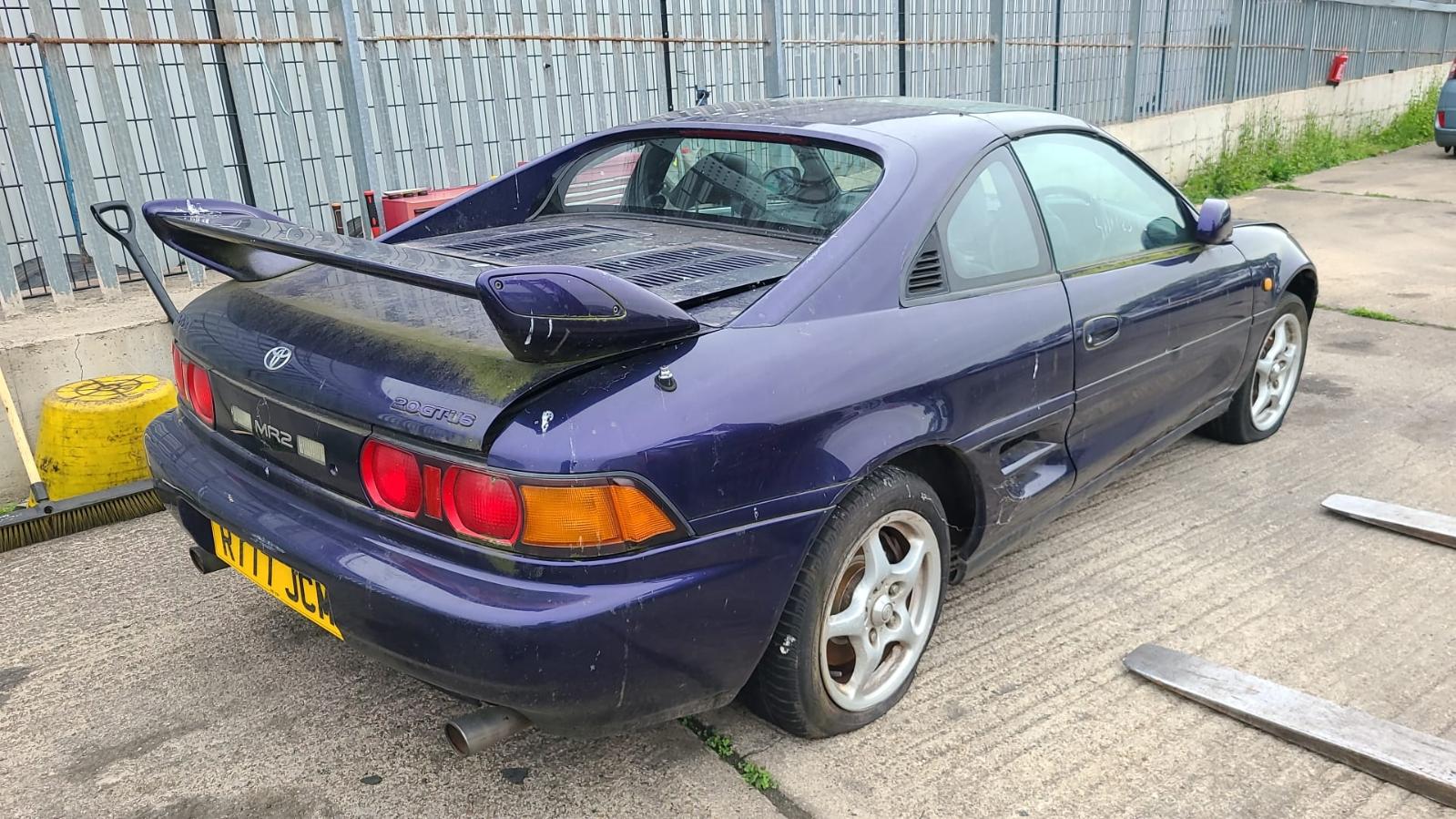 Toyota Mr2 1998 2 Door Coupe Breaking View Auto part Toyota Mr2 1998 2 Door Coupe Breaking