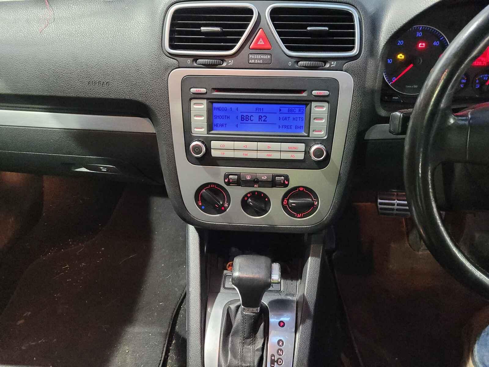 Volkswagen Eos 2007 2 Door Convertible Breaking View Auto part Volkswagen Eos 2007 2 Door Convertible Breaking
