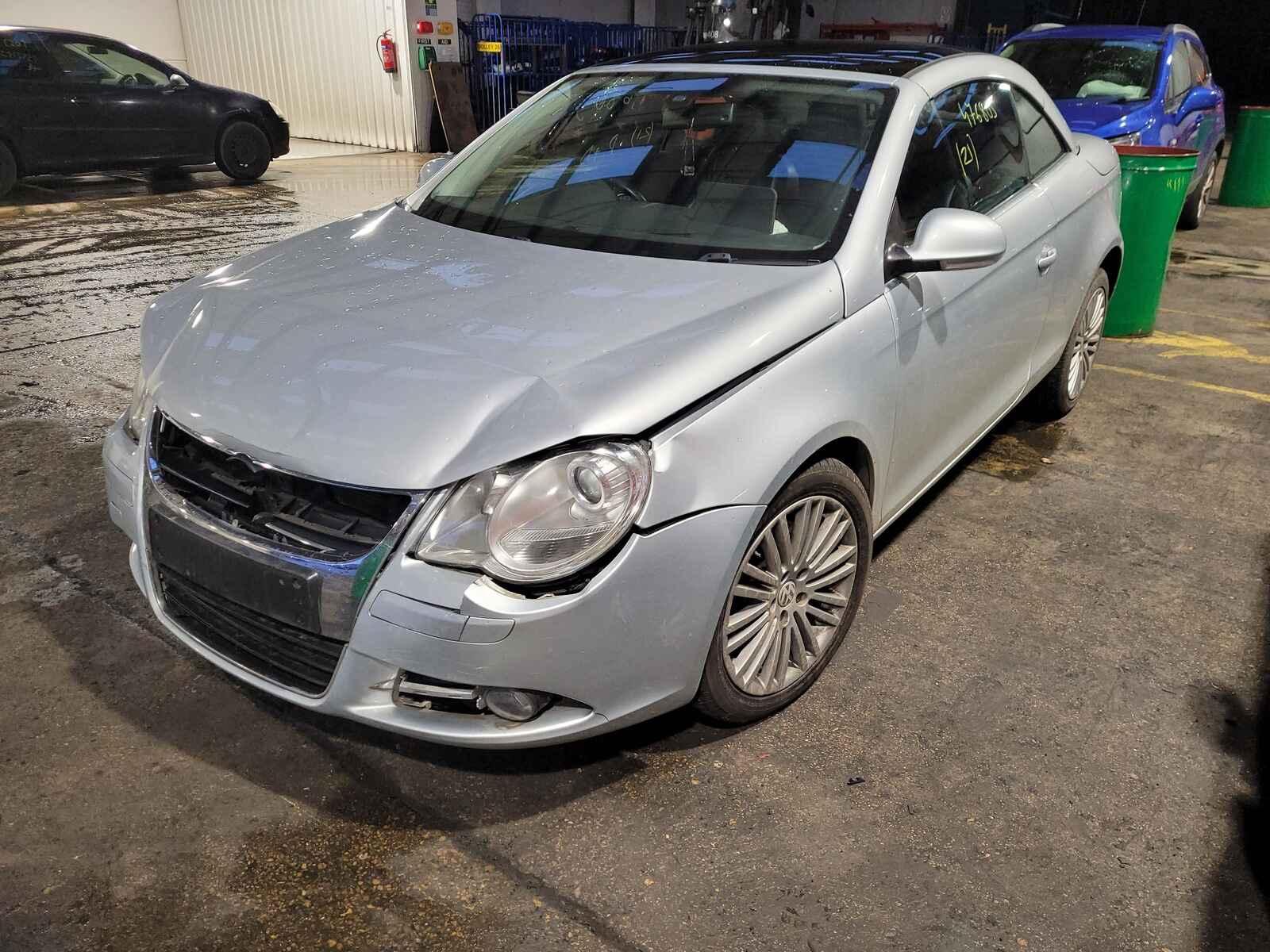 Volkswagen Eos 2007 2 Door Convertible Breaking View Auto part Volkswagen Eos 2007 2 Door Convertible Breaking