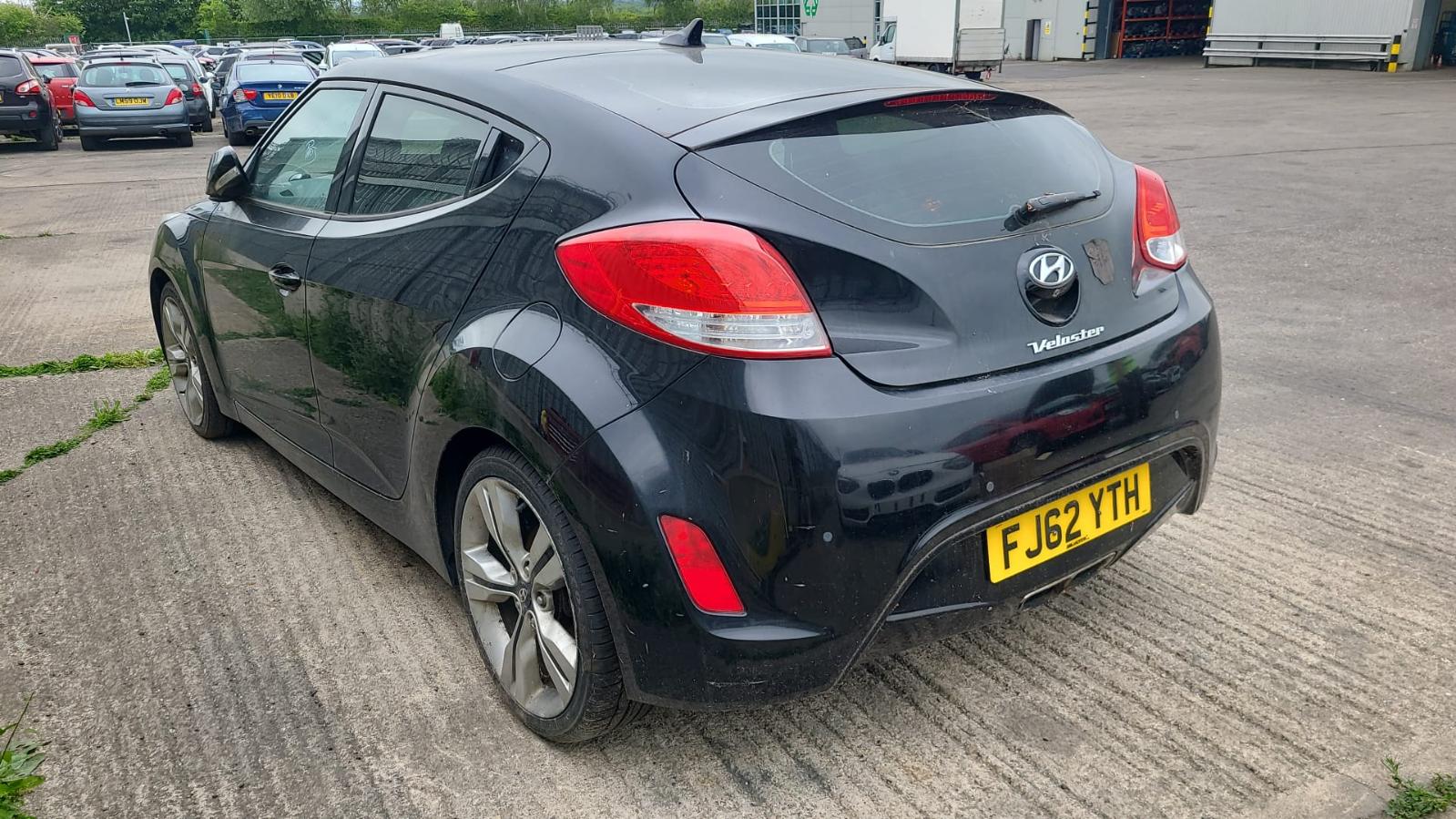 Hyundai Veloster 2013 Unknown Hatchback Breaking View Auto part Hyundai Veloster 2013 Unknown Hatchback Breaking