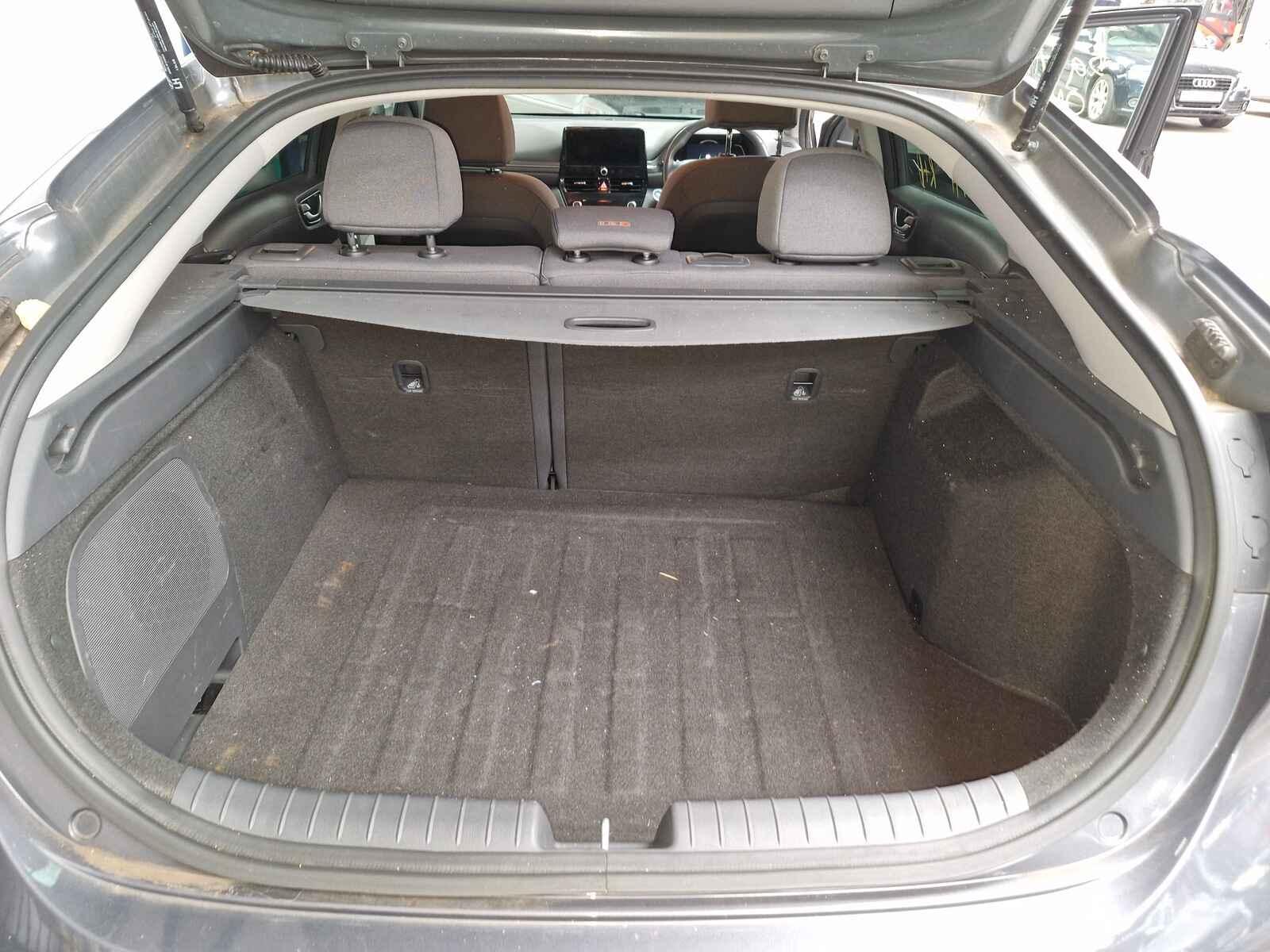 View Auto part Hyundai Ioniq 2020 5 Door Hatchback Breaking