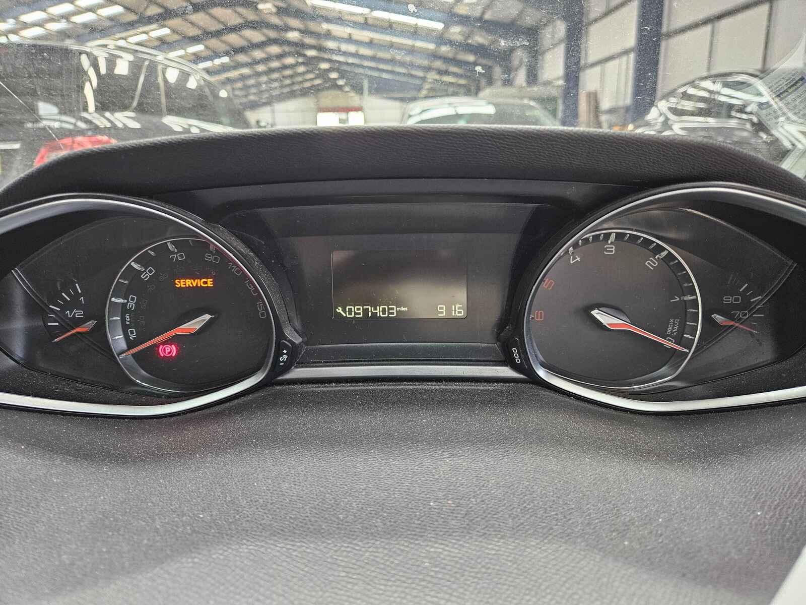 Peugeot 308 2019 5 Door Hatchback Breaking View Auto part Peugeot 308 2019 5 Door Hatchback Breaking