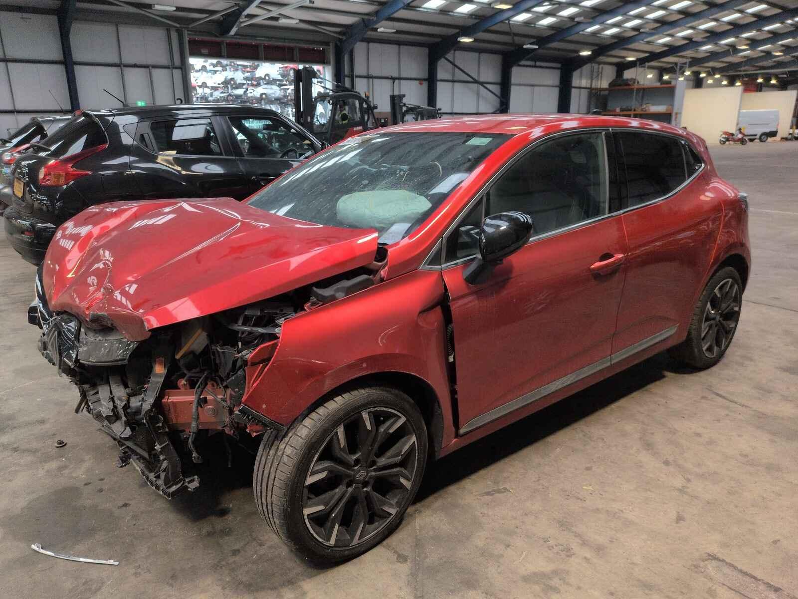 Renault Clio 2024 5 Door Hatchback Breaking View Auto part Renault Clio 2024 5 Door Hatchback Breaking