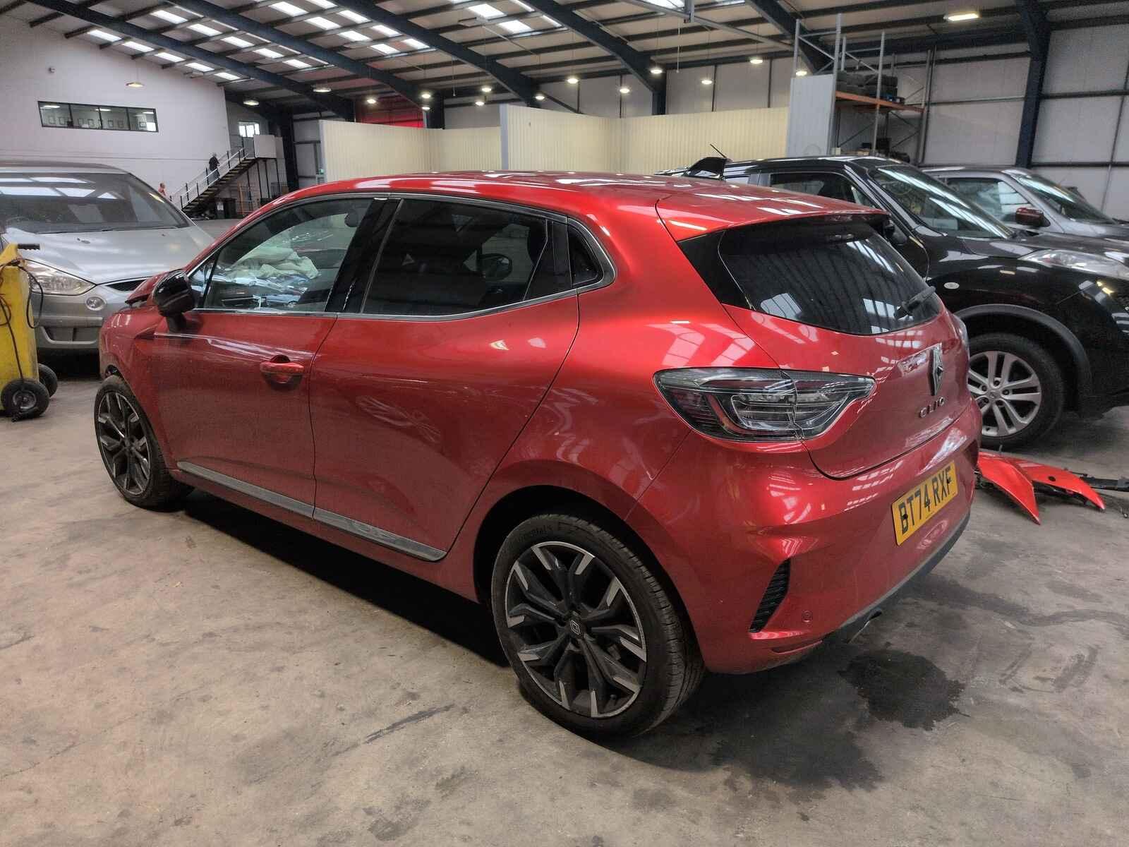 Renault Clio 2024 5 Door Hatchback Breaking View Auto part Renault Clio 2024 5 Door Hatchback Breaking