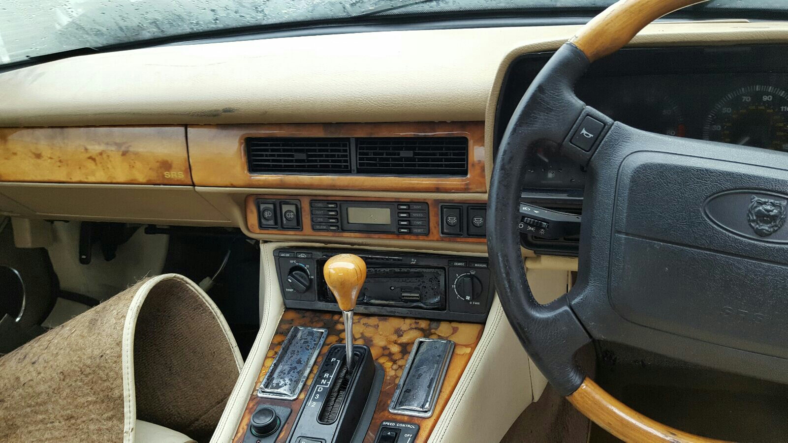 Jaguar Xjs 1995 2 Door Coupe Breaking View Auto part Jaguar Xjs 1995 2 Door Coupe Breaking