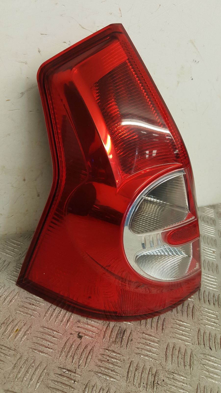 L Taillight Sandero Dacia 2009