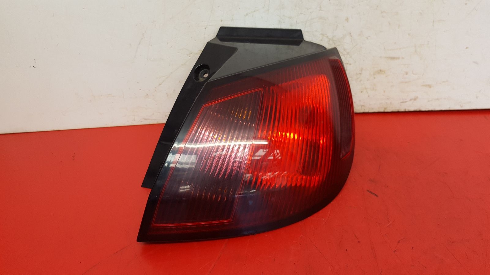 R Taillight Colt Mitsubishi 2011