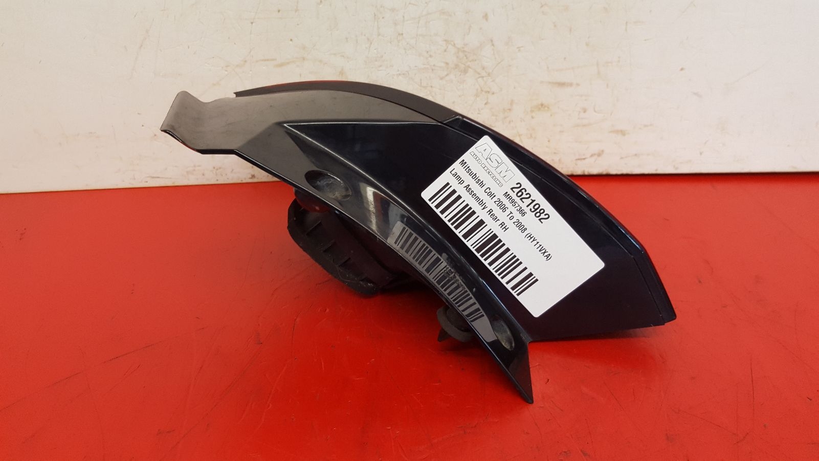 R Taillight Colt Mitsubishi 2011